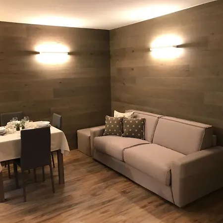 Genziana 2 Lägenhet Ponte Di Legno